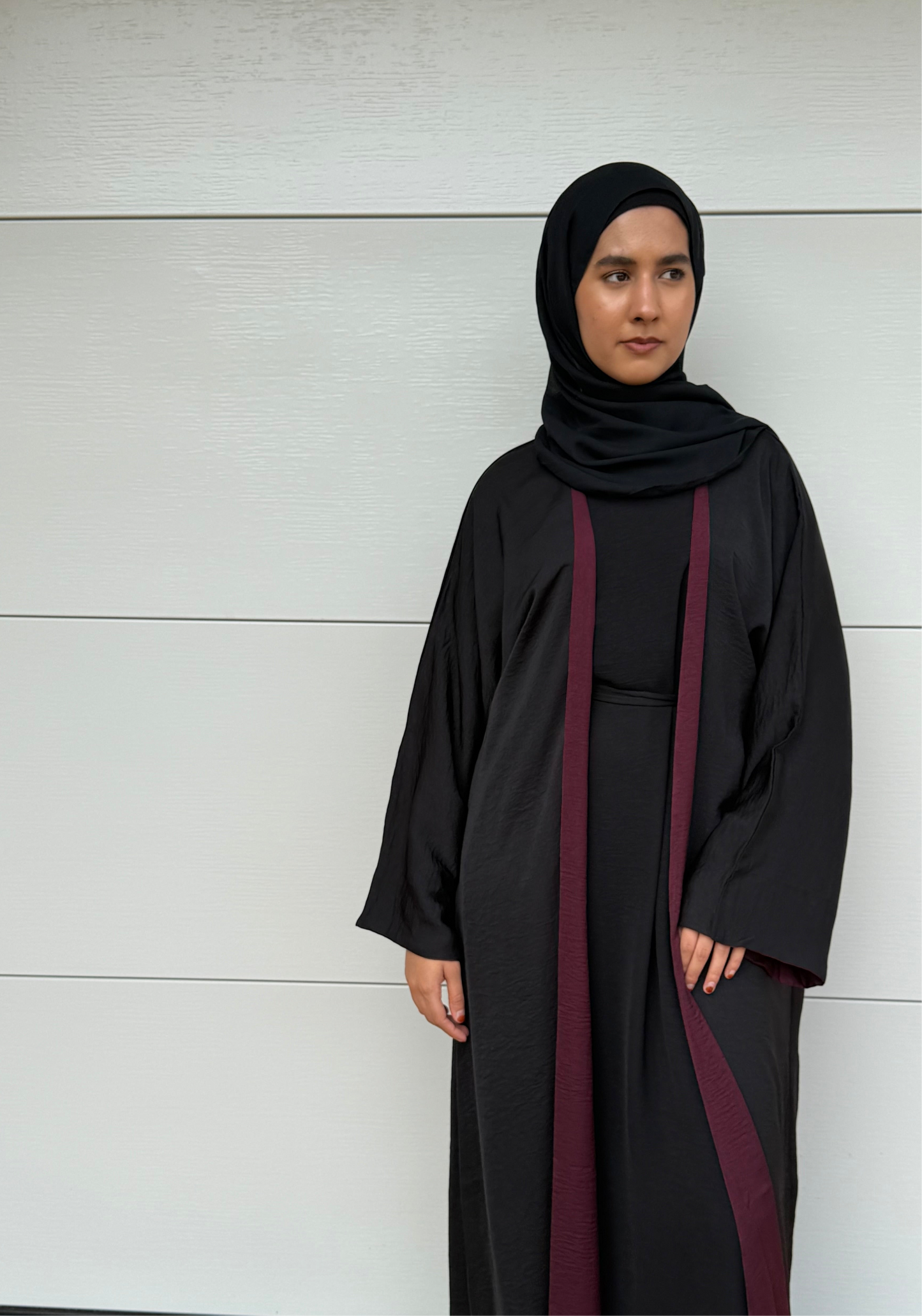 Maryam Jacket Abaya - Black & Plum (reversible)