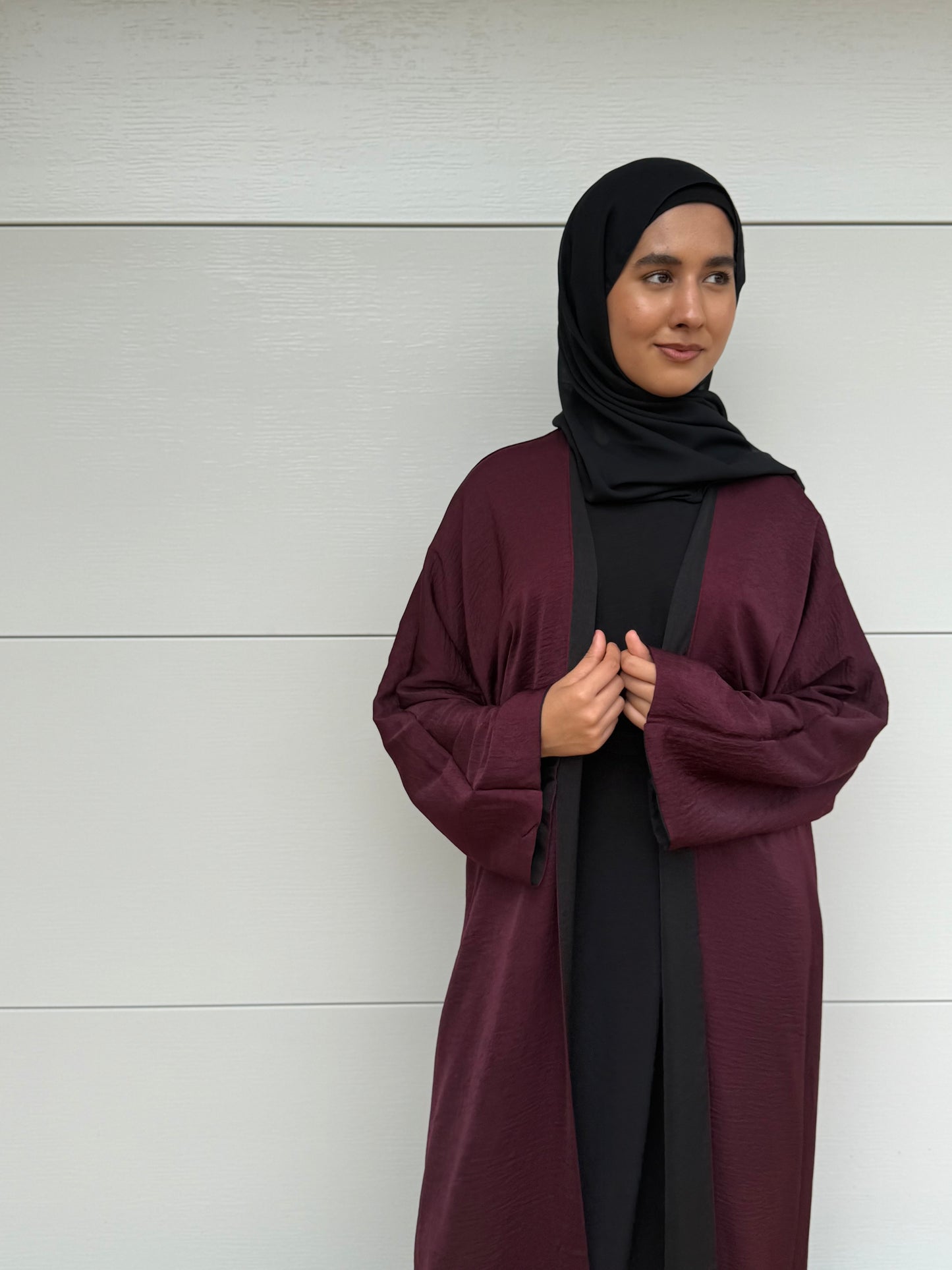 Maryam Jacket Abaya - Black & Plum (reversible)