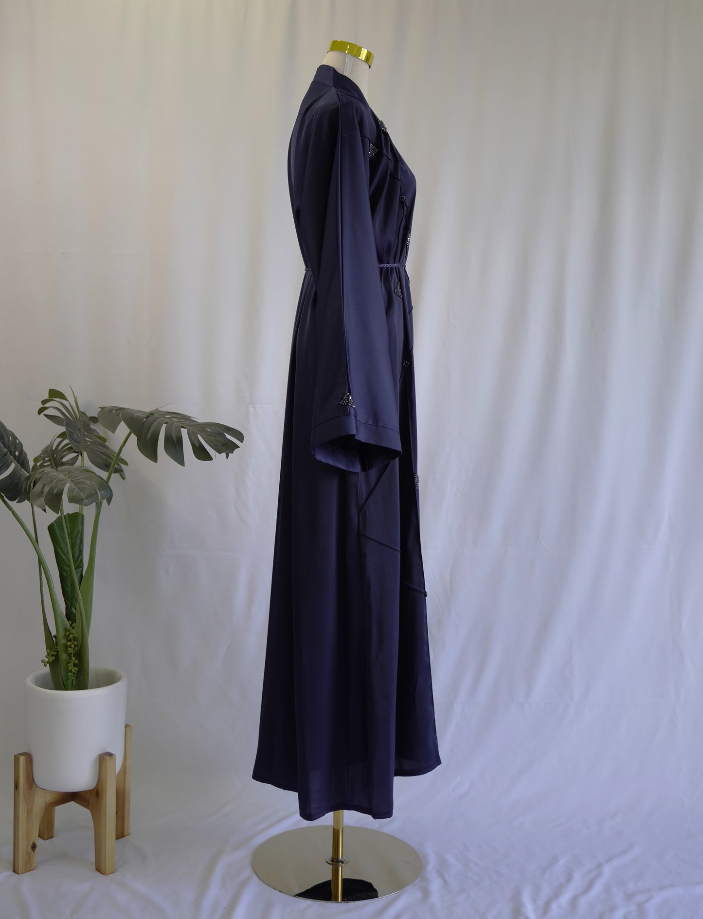 Daaliya Abaya