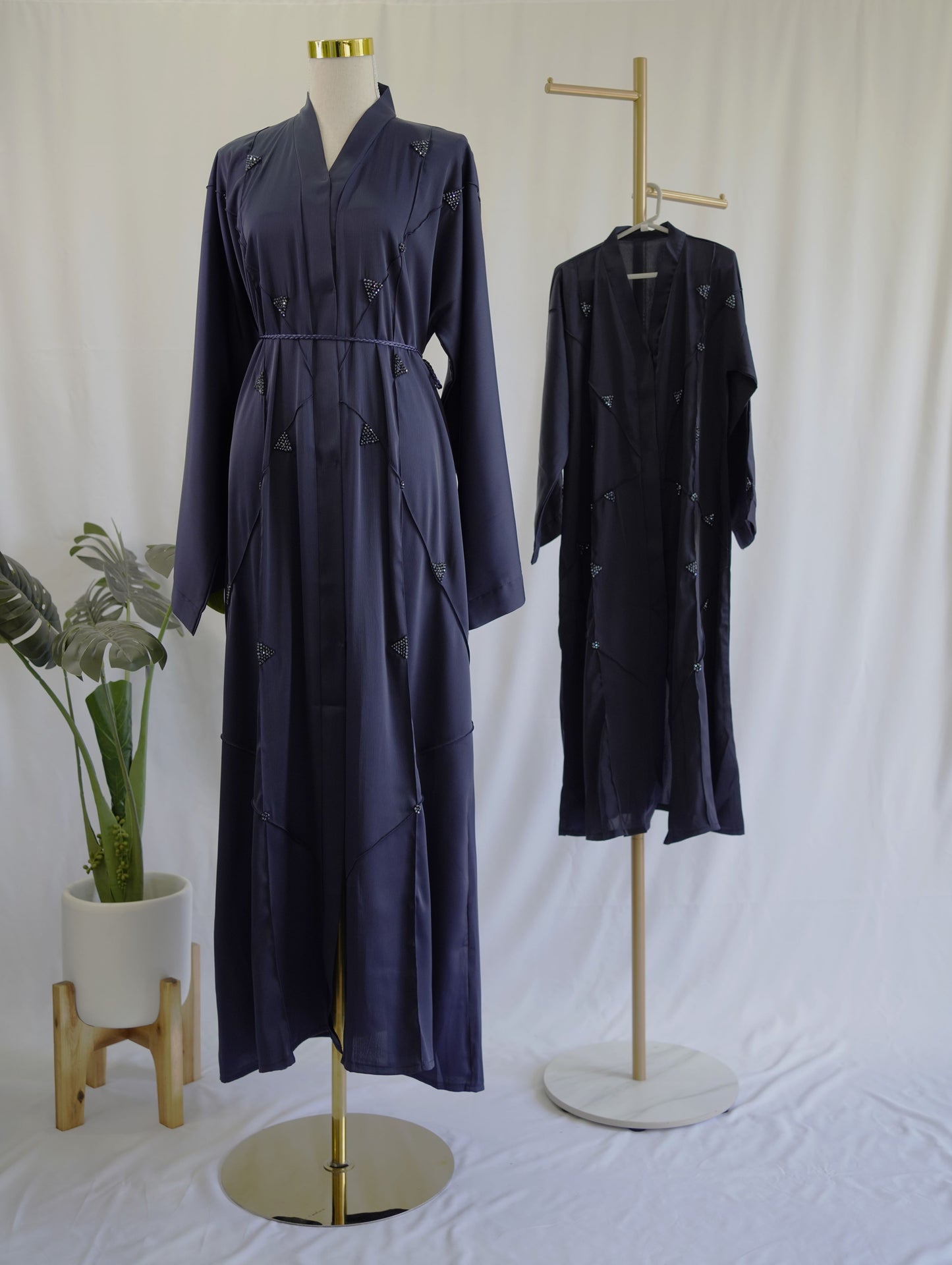 Daaliya Abaya