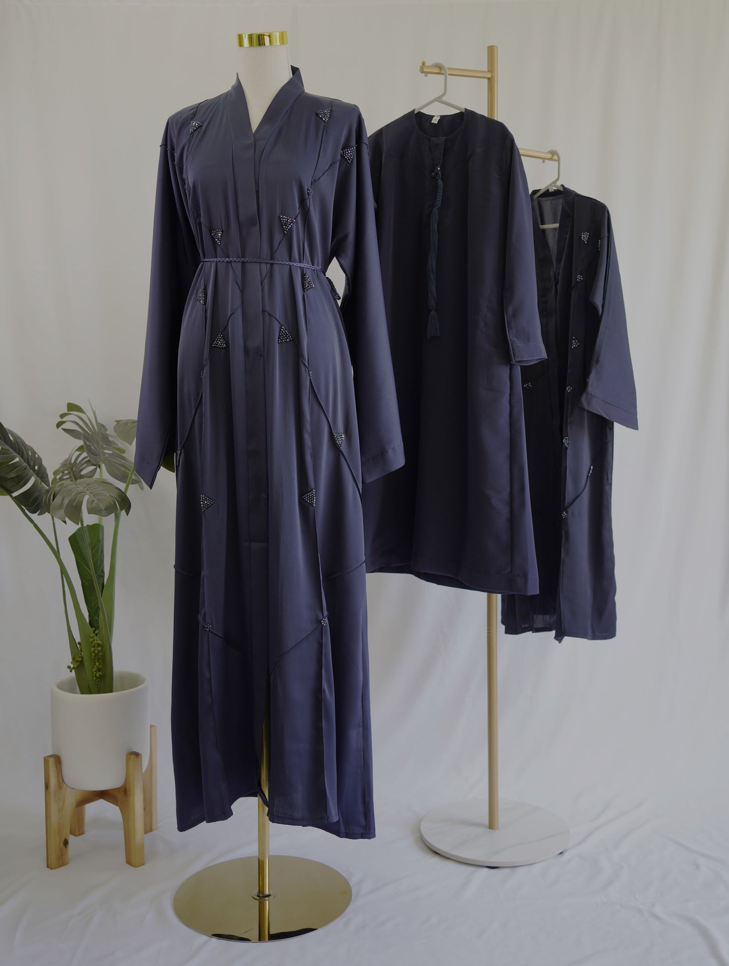 Daaliya Abaya