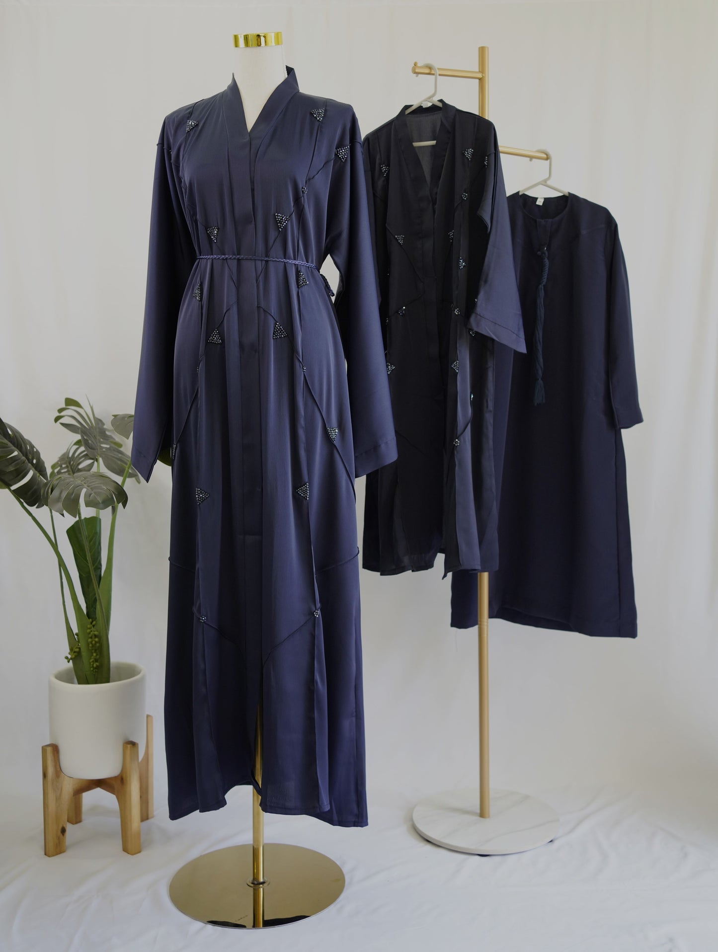 Daaliya Abaya