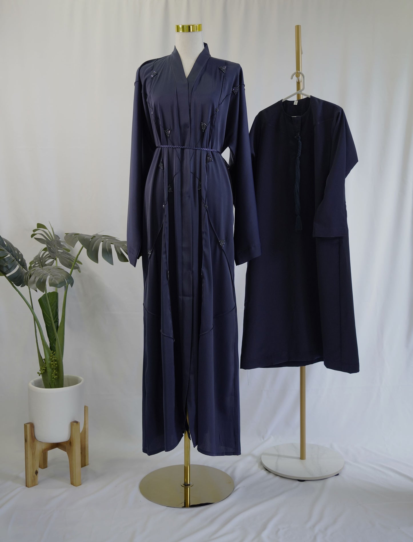 Daaliya Abaya